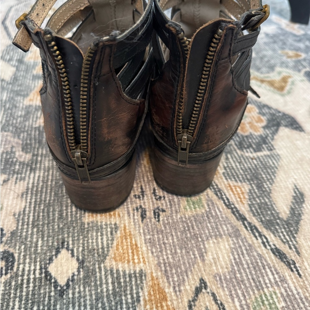 Freebird Distressed Black and Brown Ankle Boots - Picture 3 of 11